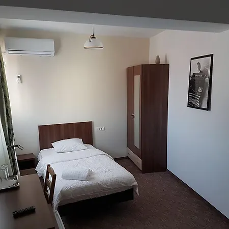 Guest house Skyroomshorezu