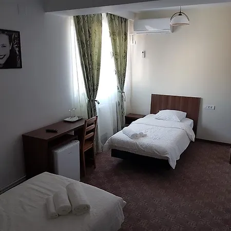 Skyroomshorezu Guest house
