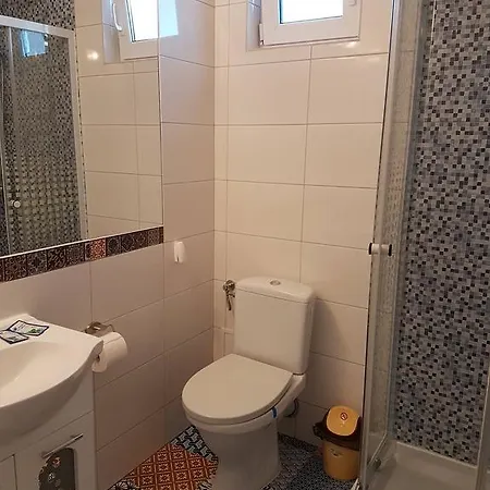 Guest house Skyroomshorezu