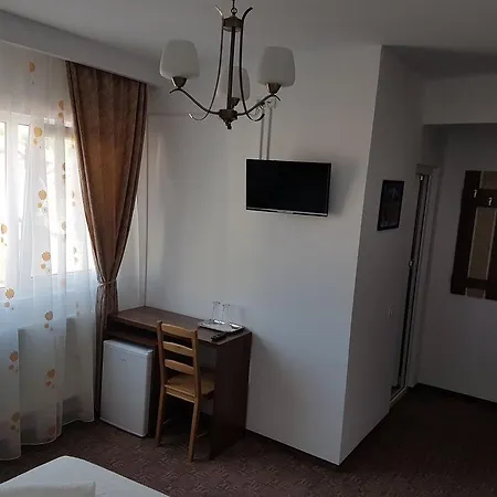 Guest house Skyroomshorezu 3*